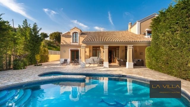 1la villa property hunter 2
