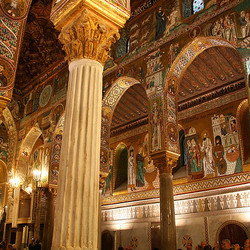 Square cappella palatina