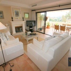 Square 1la villa property hunter  2 