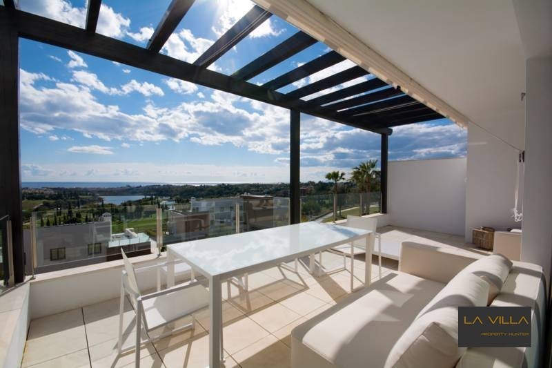 1la villa property hunter 14