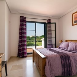 Square 4la villa property hunter  3 