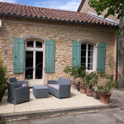 Square gite