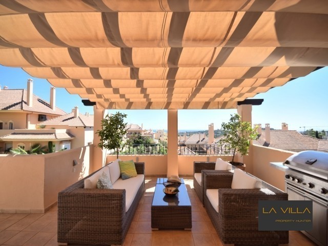 1la villa property hunter 4