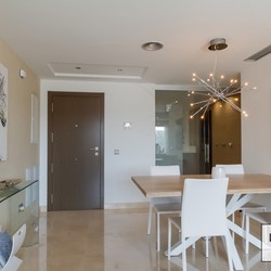 Square 6la villa property hunter marbella  avalon  8 