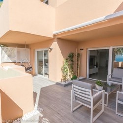 Square 2la villa property hunter  behavista hill   21 