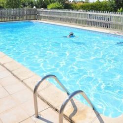 Square piscine