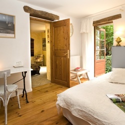 Square familiale1 chambre h tes c vennes