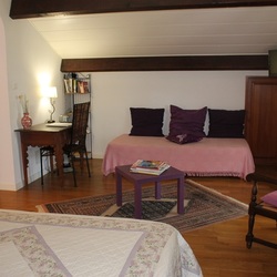 Square chambre nepita