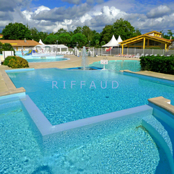 Square la piscine du camping lou b