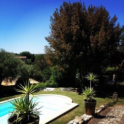 Square piscine pots  buddha wordpress