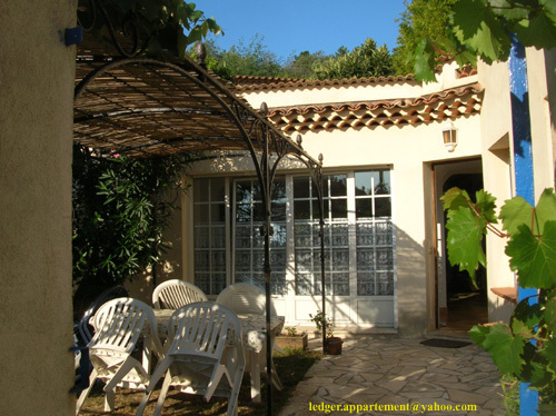 Dscn0608 garden new small 091011