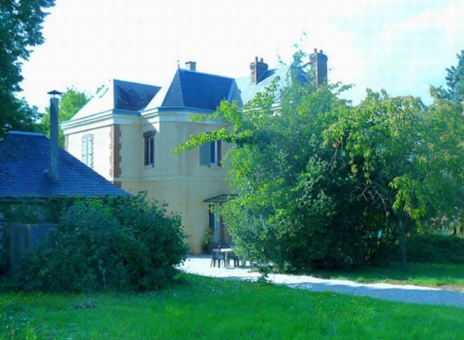 05b location saisonniere courtenay loiret 45 la castelaine