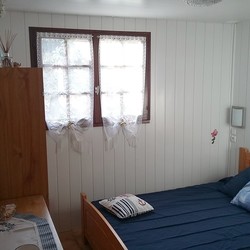 Square photo chambre loc2 2015 1
