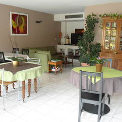 Square espace detente ensoleille
