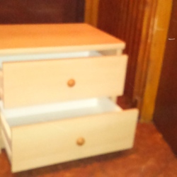 Square table de chevet 1