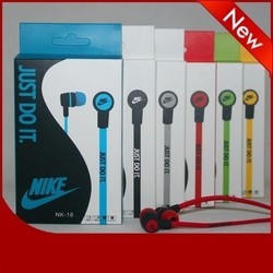 Square earphone nike