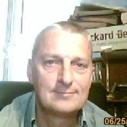 Square image200906250001  2 