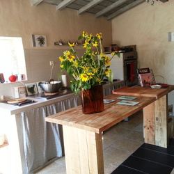 Square 2 i me kitchen