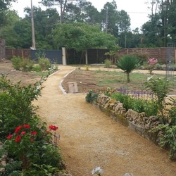 Square jardin bon