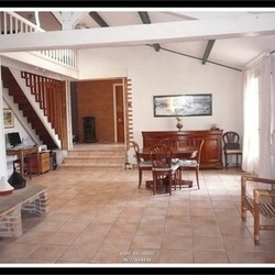 Square image