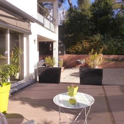 Square jardin