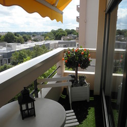 Square balcon