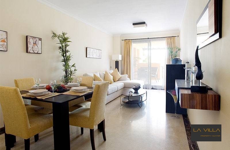1la villa property hunter 2
