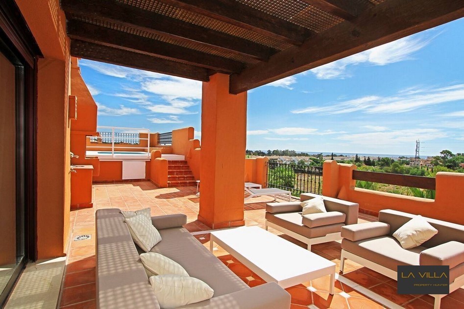 1la villa property hunter 3