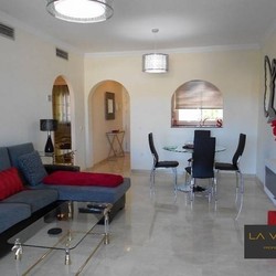 Square la villa property hunter  1 