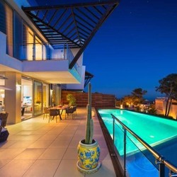 Square la villa property hunter  1 
